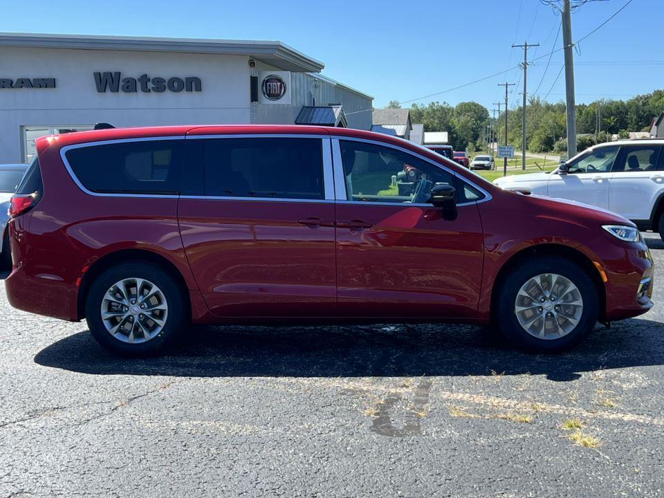 new 2026 Chrysler Pacifica car, priced at $44,136