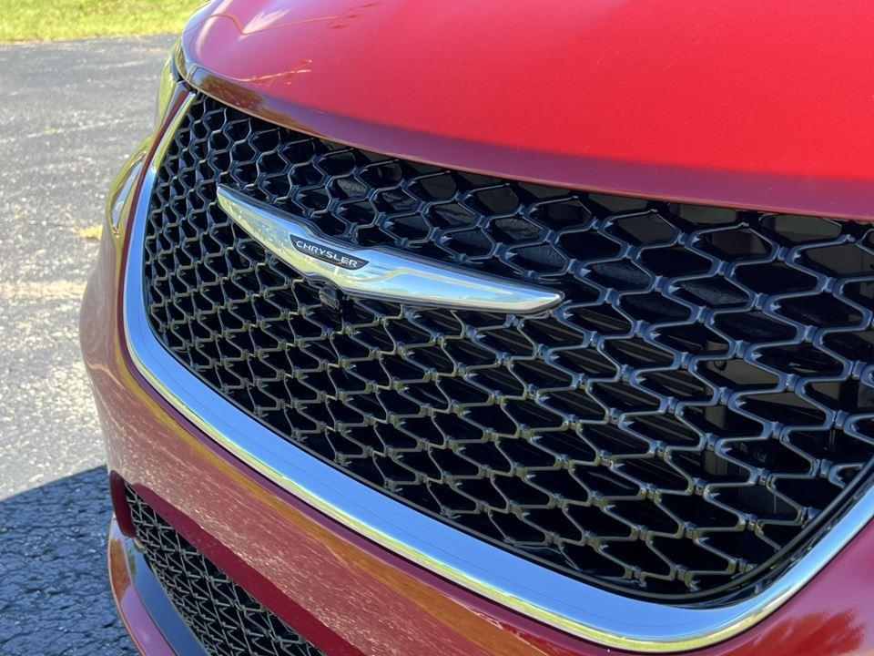 new 2026 Chrysler Pacifica car, priced at $44,136