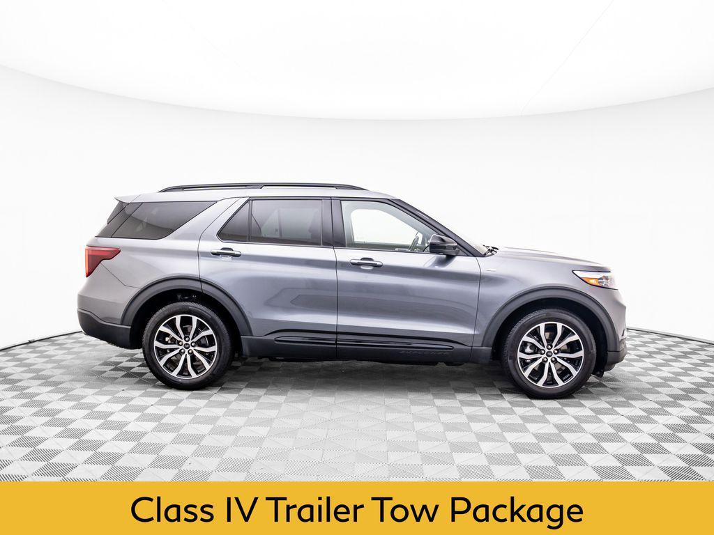 used 2022 Ford Explorer car, priced at $34,300