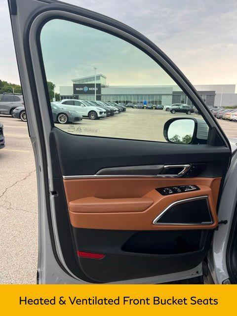 used 2024 Kia Telluride car, priced at $43,900
