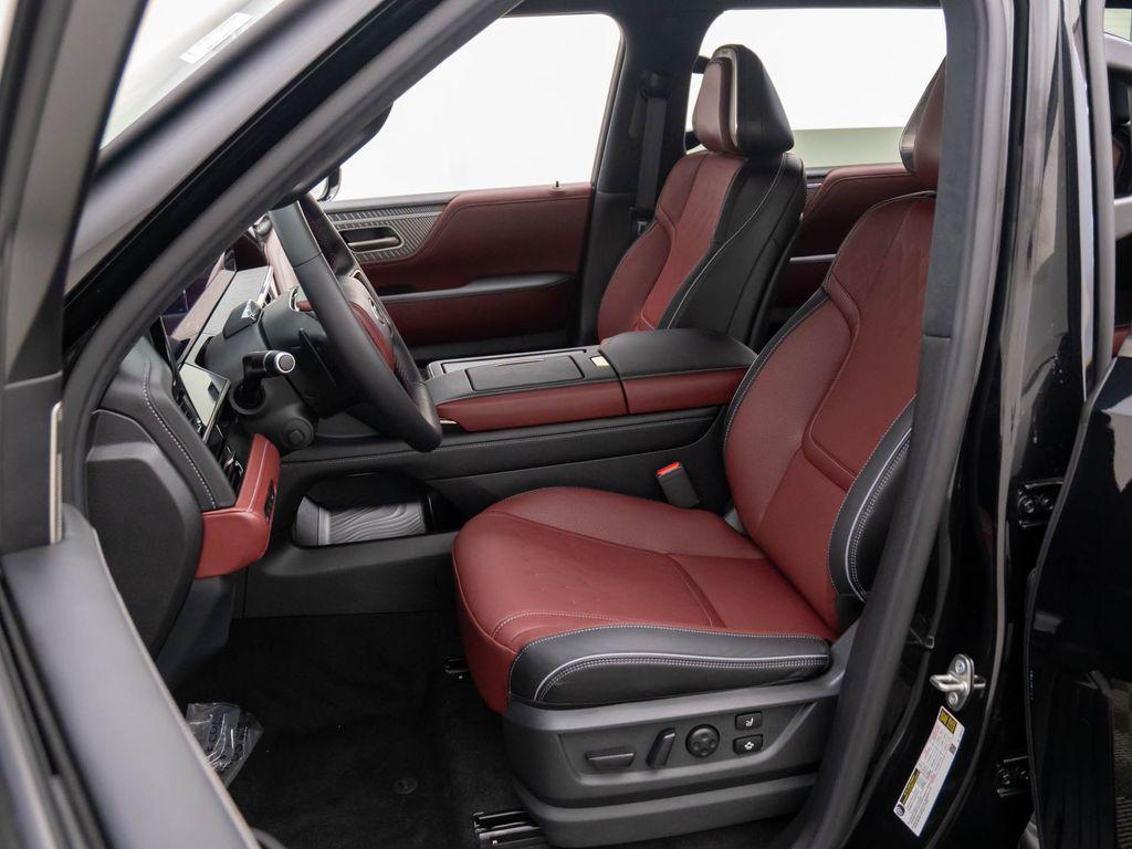 new 2026 INFINITI QX80 car, priced at $109,664
