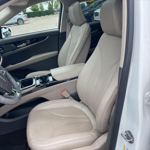 used 2022 Lincoln Nautilus car