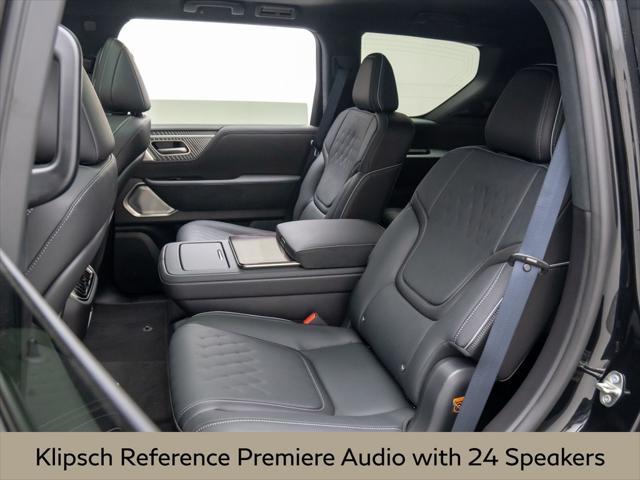 new 2025 INFINITI QX80 car, priced at $108,001