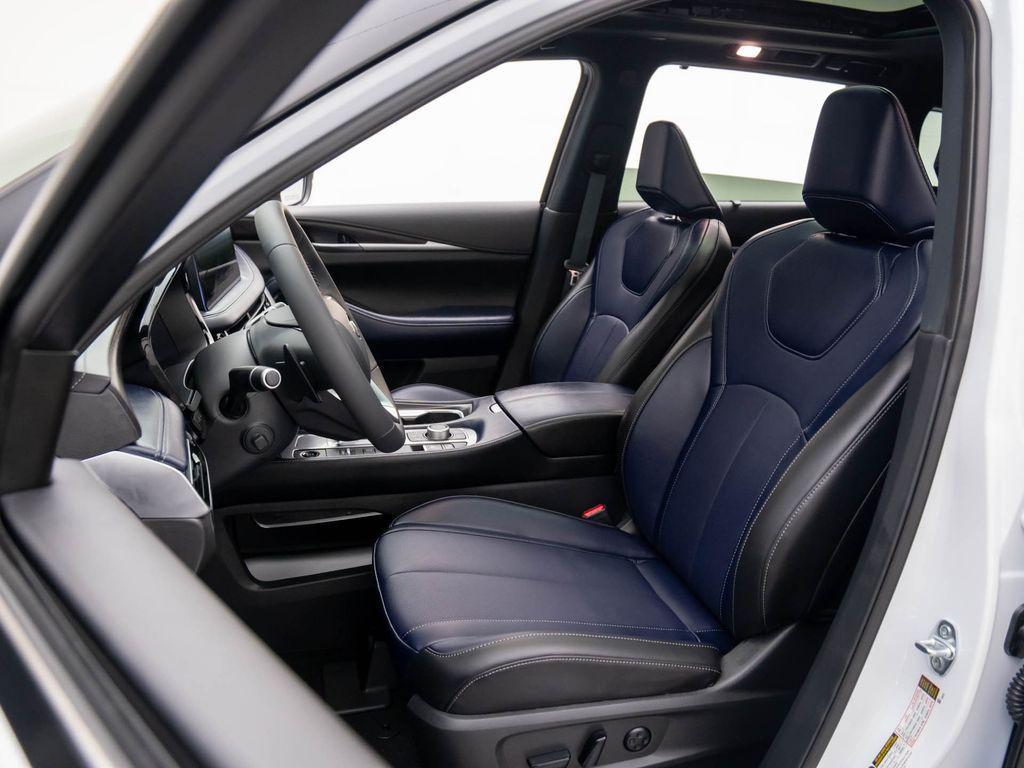 new 2026 INFINITI QX60 car, priced at $62,278