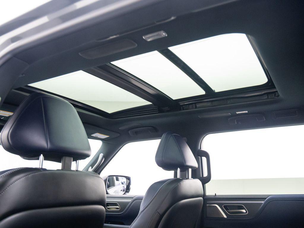 new 2026 INFINITI QX80 car, priced at $101,422