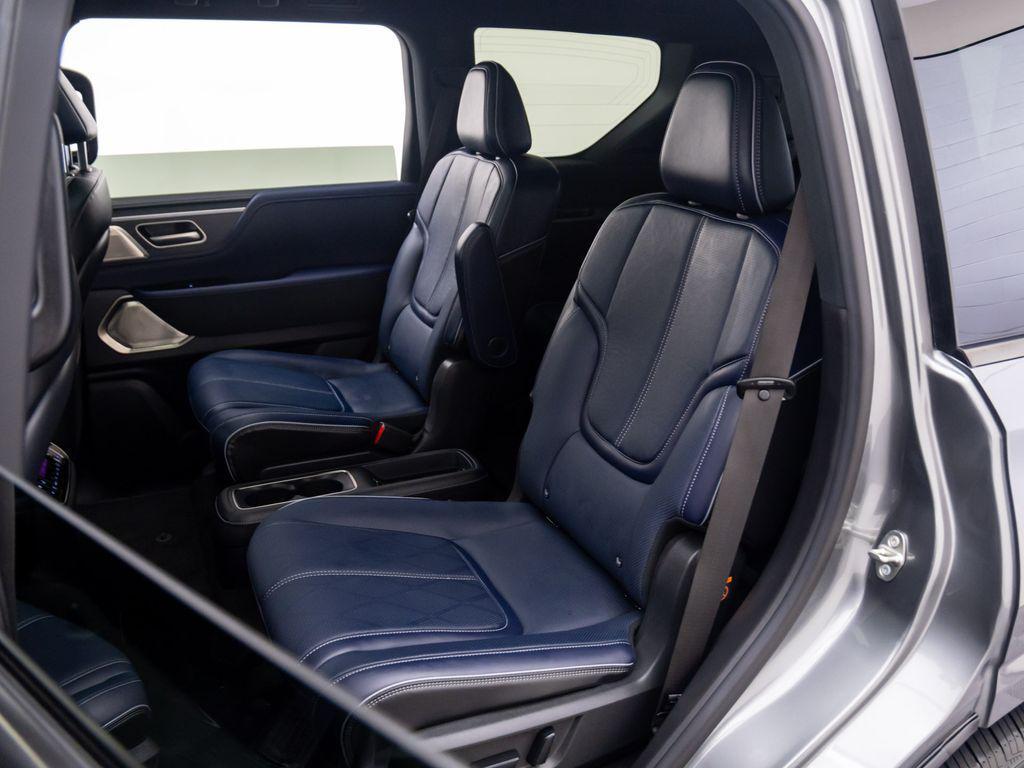 new 2026 INFINITI QX80 car, priced at $101,422