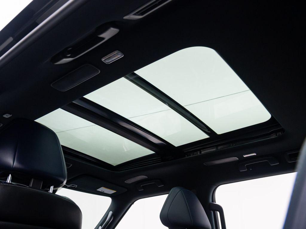 new 2026 INFINITI QX80 car, priced at $101,472