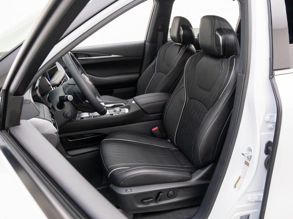 new 2026 INFINITI QX60 car, priced at $61,039