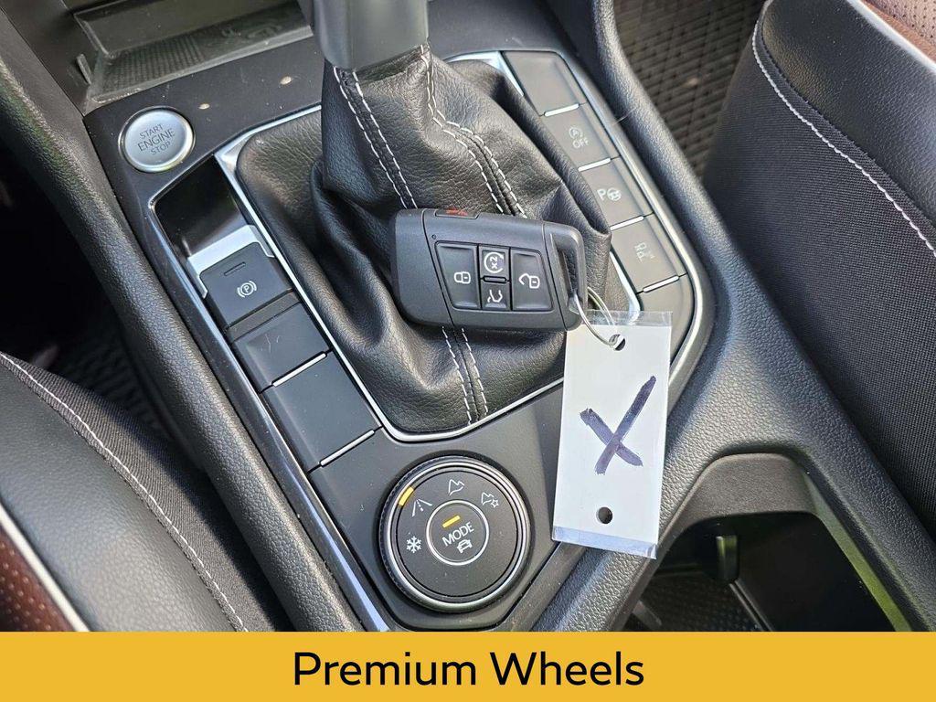 used 2024 Volkswagen Tiguan car, priced at $32,900