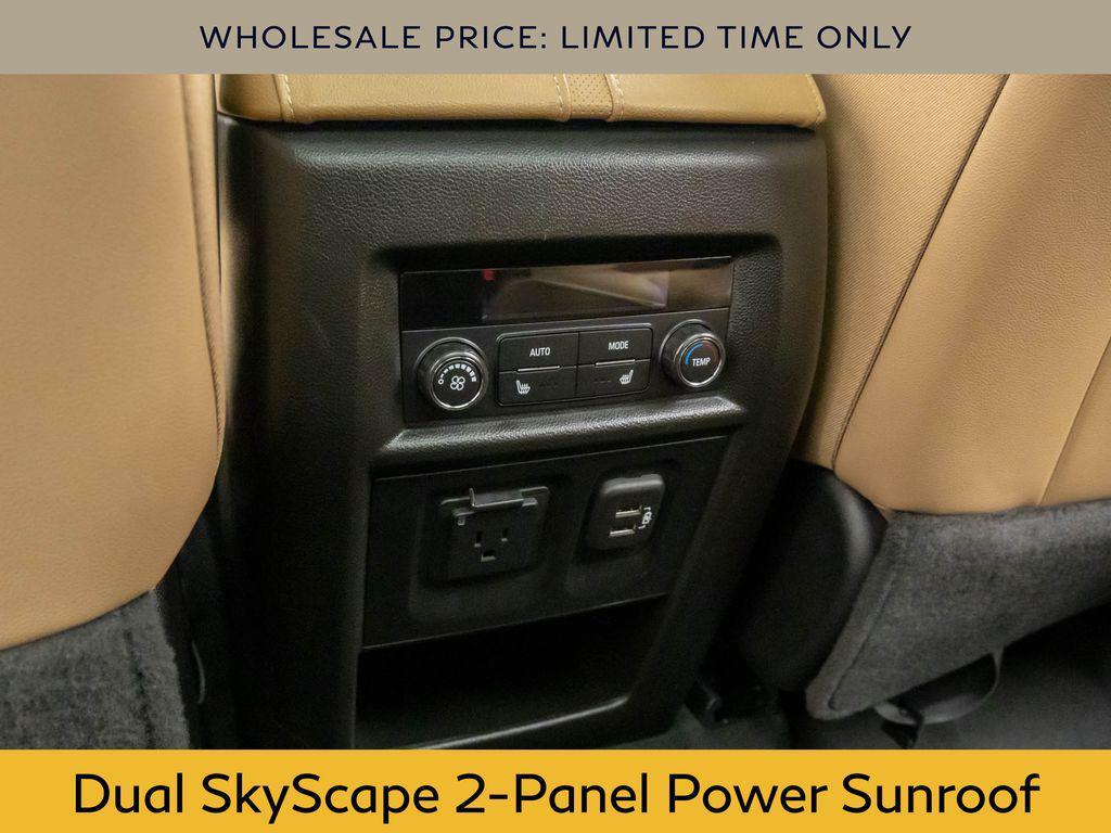used 2023 Chevrolet Traverse car, priced at $36,500
