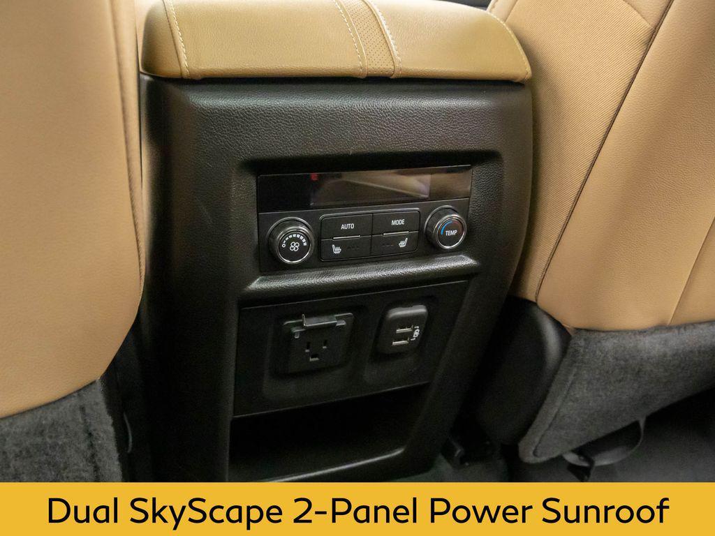 used 2023 Chevrolet Traverse car, priced at $37,400