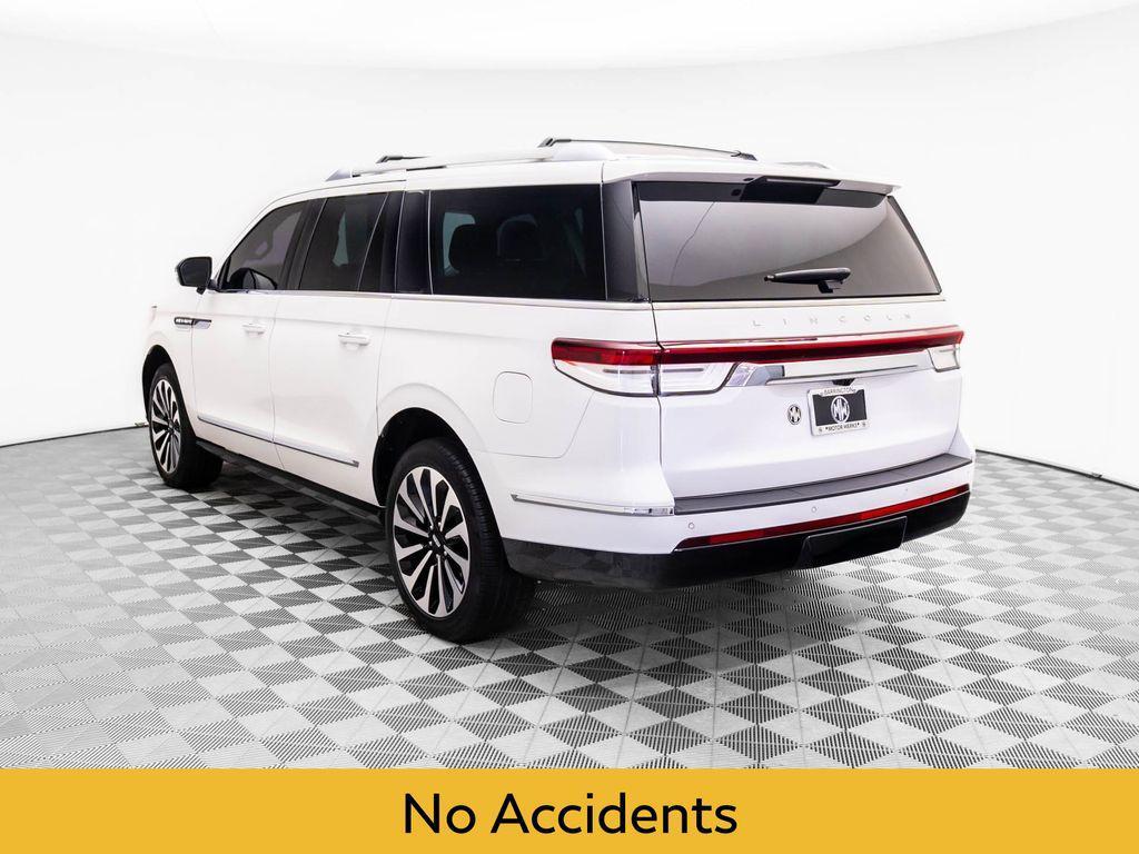 used 2024 Lincoln Navigator car, priced at $76,497