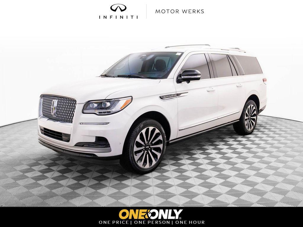 used 2024 Lincoln Navigator car, priced at $76,497