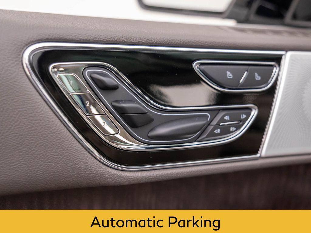 used 2024 Lincoln Navigator car, priced at $76,497