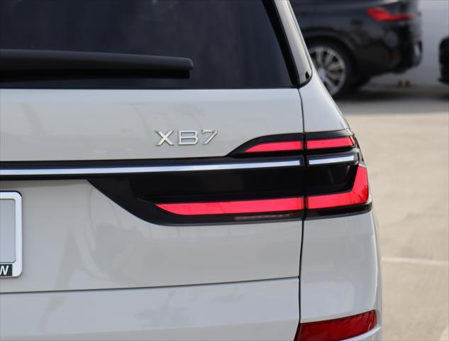 new 2025 BMW X7 car, priced at $157,345