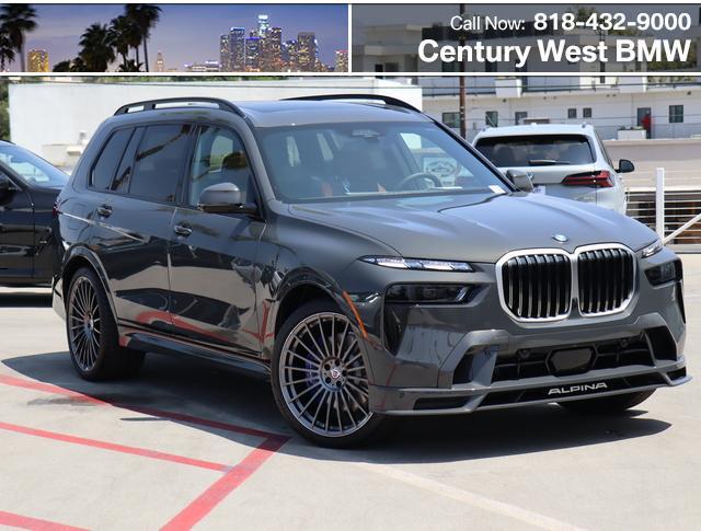 new 2025 BMW X7 car, priced at $159,295