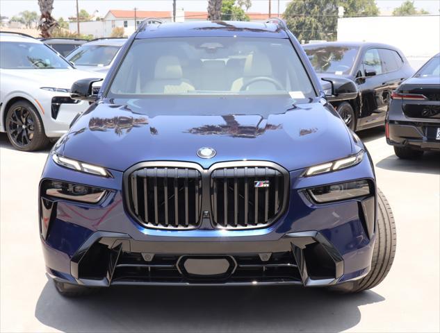 new 2025 BMW X7 car, priced at $121,505