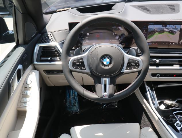 new 2025 BMW X7 car, priced at $121,505