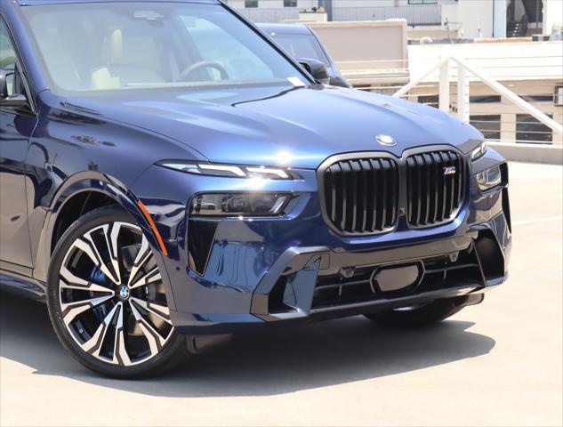 new 2025 BMW X7 car, priced at $121,505