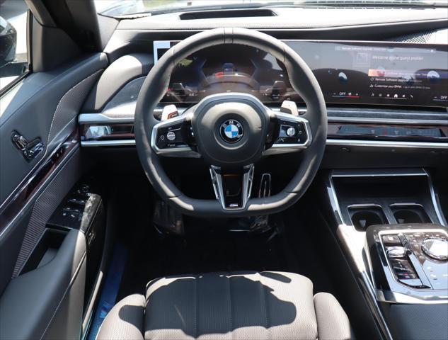 new 2025 BMW 760 car, priced at $129,625