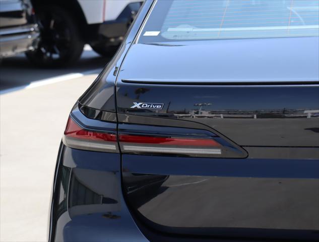 new 2025 BMW 760 car, priced at $129,625