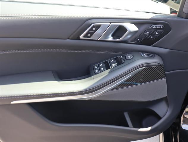 new 2026 BMW X7 car, priced at $118,825