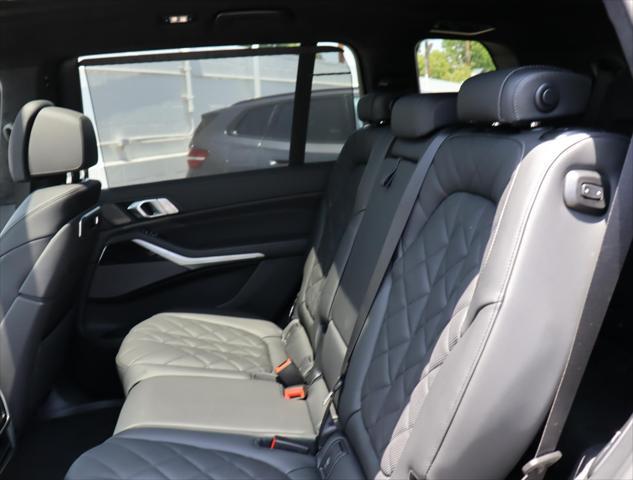 new 2026 BMW X7 car, priced at $95,025