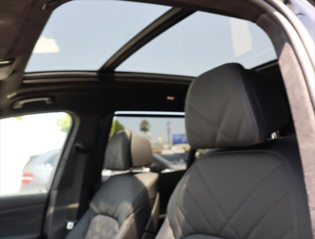 new 2026 BMW X7 car, priced at $95,025