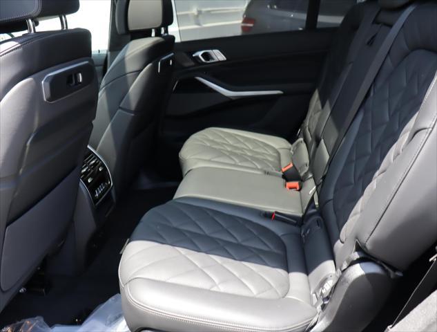 new 2026 BMW X7 car, priced at $95,025