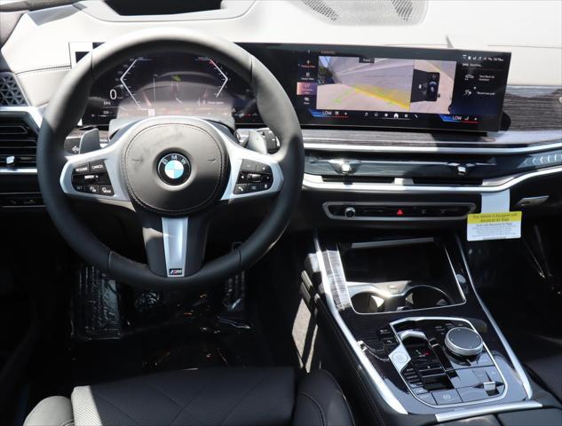 new 2026 BMW X7 car, priced at $95,025