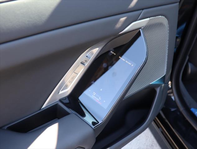 new 2025 BMW i7 car, priced at $115,475