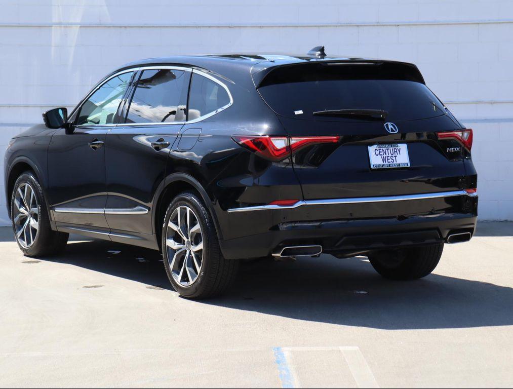 used 2023 Acura MDX car, priced at $36,995
