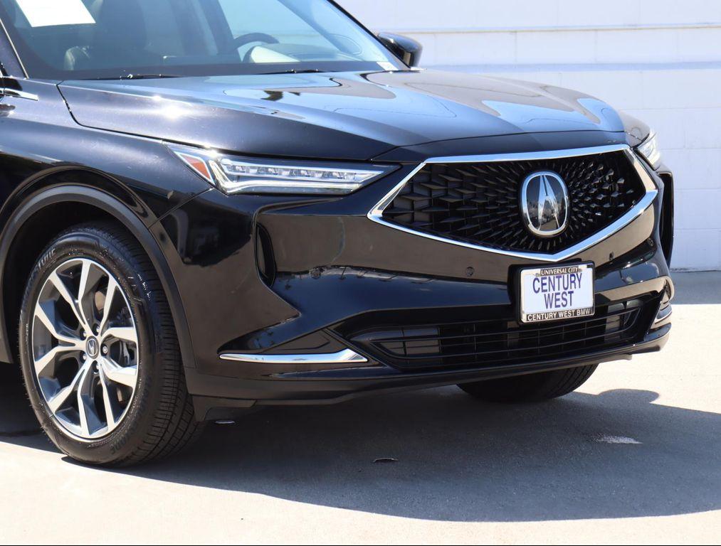 used 2023 Acura MDX car, priced at $36,995