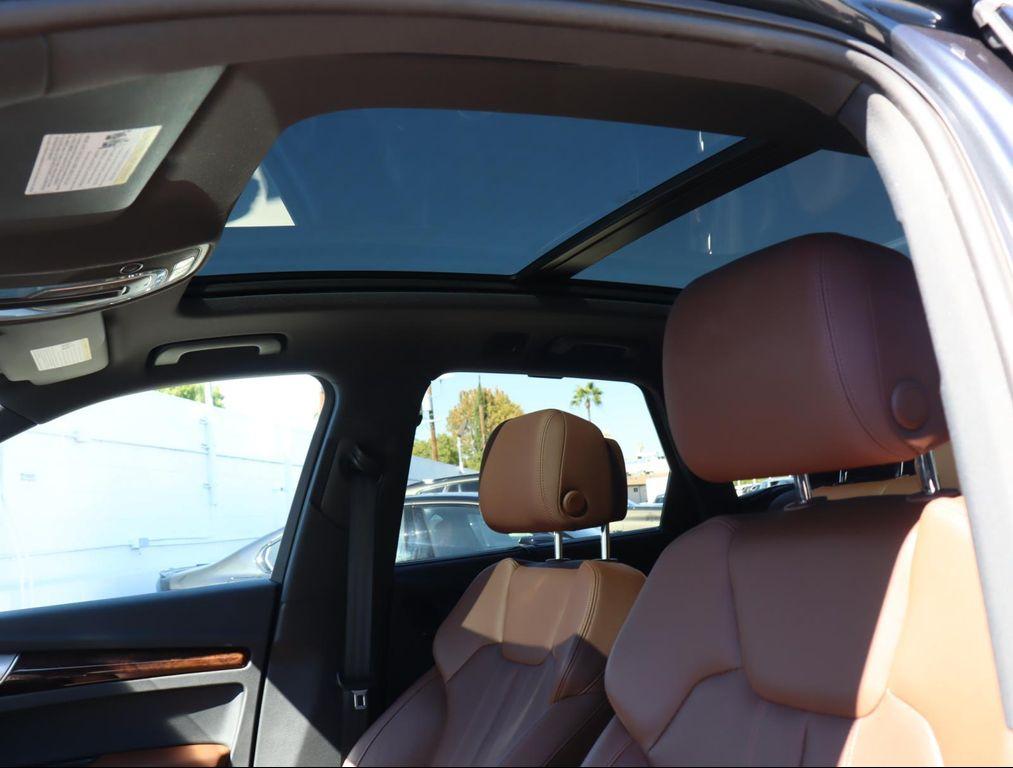 used 2018 Audi Q5 car, priced at $17,885