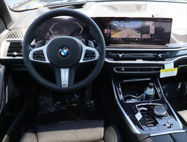 new 2025 BMW X7 car, priced at $92,525