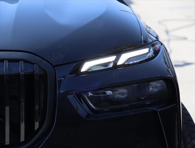 new 2025 BMW X7 car, priced at $92,525