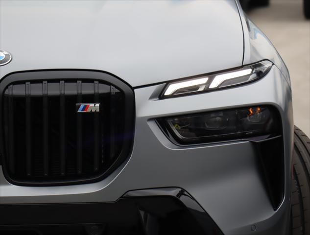 new 2025 BMW X7 car, priced at $125,695