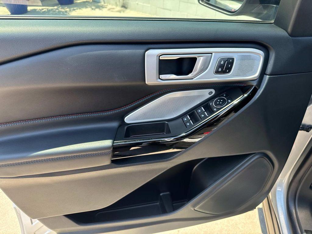 used 2023 Ford Explorer car, priced at $39,880