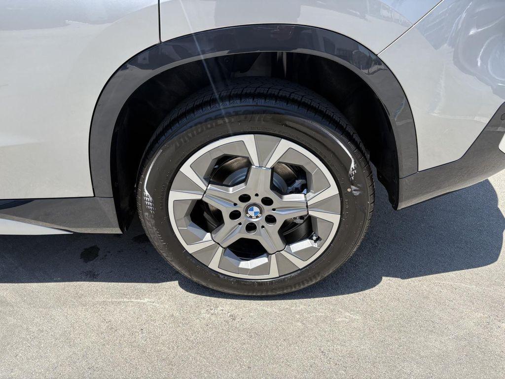 new 2025 BMW X1 car, priced at $46,025