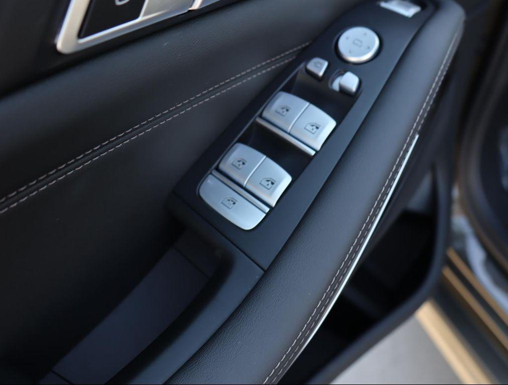 used 2025 BMW X7 car, priced at $86,995