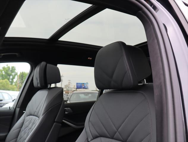 used 2025 BMW X7 car, priced at $83,775