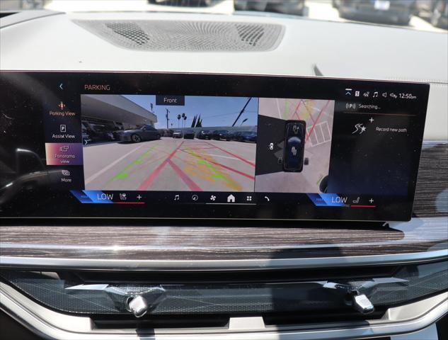 new 2026 BMW X7 car, priced at $95,675