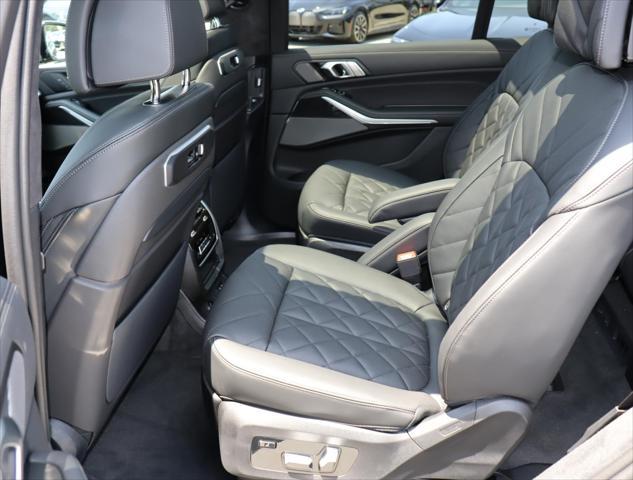 new 2026 BMW X7 car, priced at $95,675