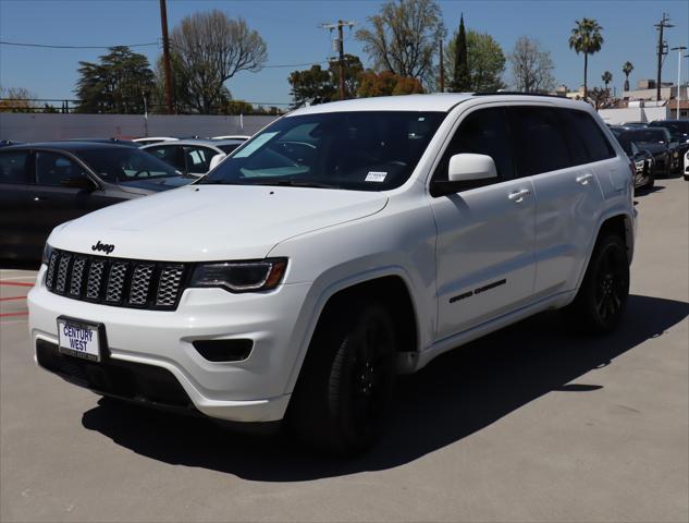 used 2020 Jeep Grand Cherokee car, priced at $28,881