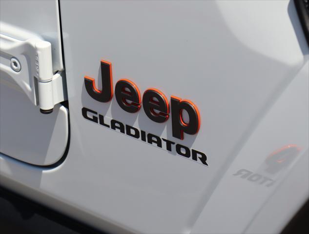 used 2021 Jeep Gladiator car, priced at $38,885