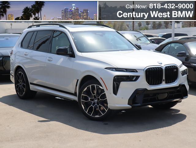 new 2025 BMW X7 car, priced at $119,475