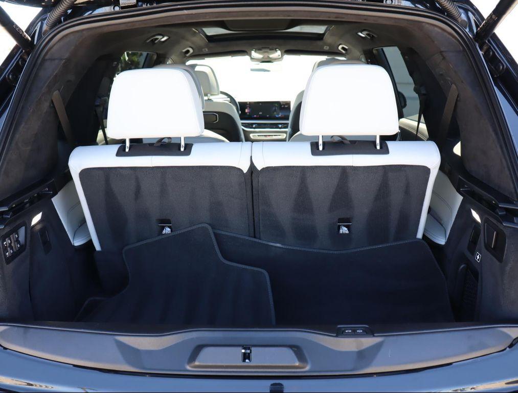 used 2023 BMW X7 car, priced at $72,880