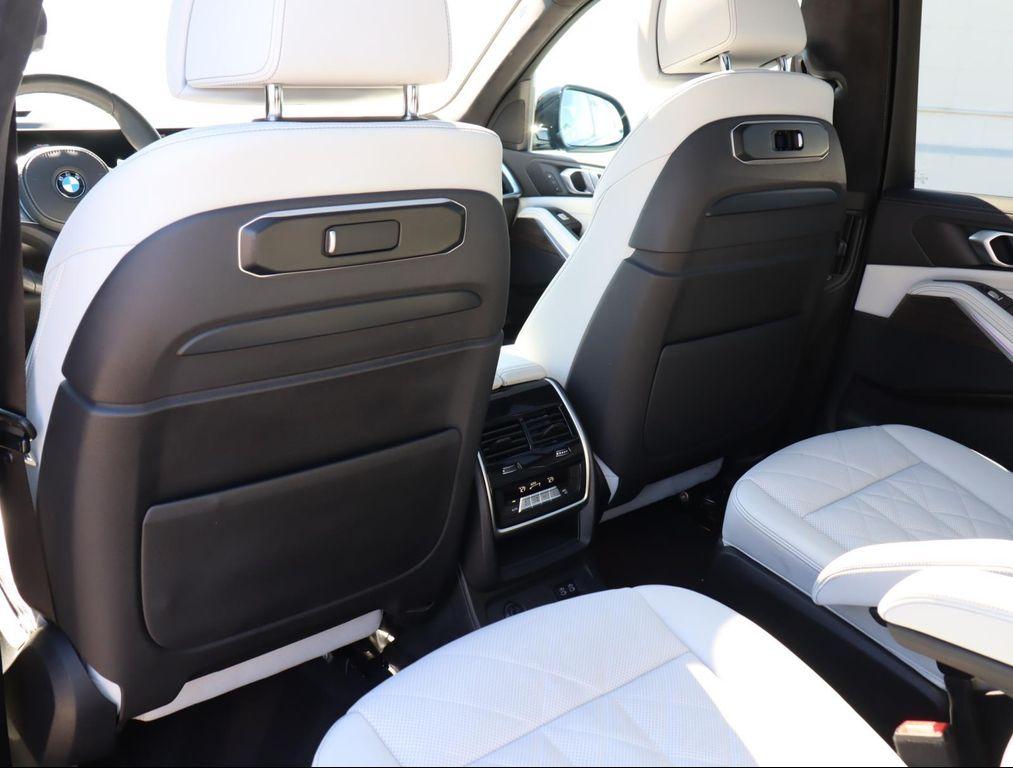 used 2023 BMW X7 car, priced at $72,880