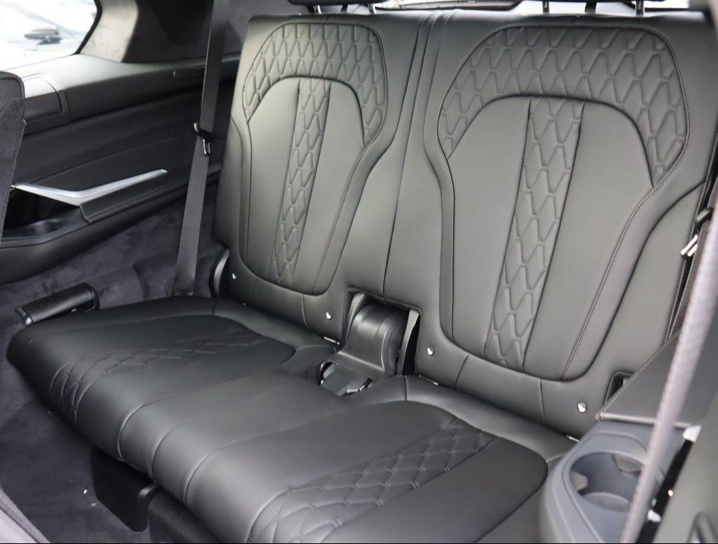 new 2026 BMW X7 car, priced at $122,350