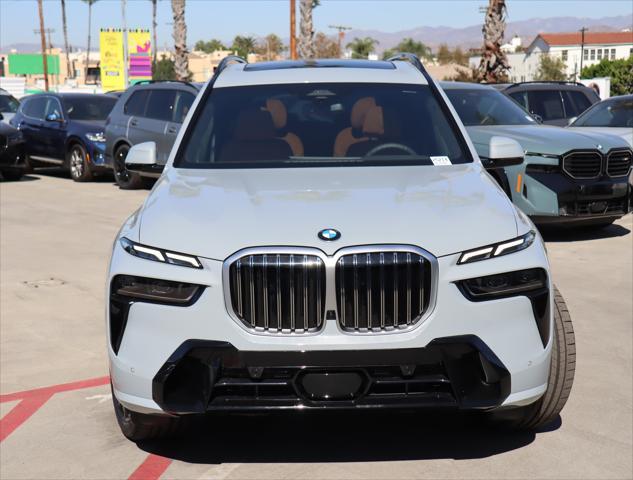 new 2025 BMW X7 car, priced at $94,075